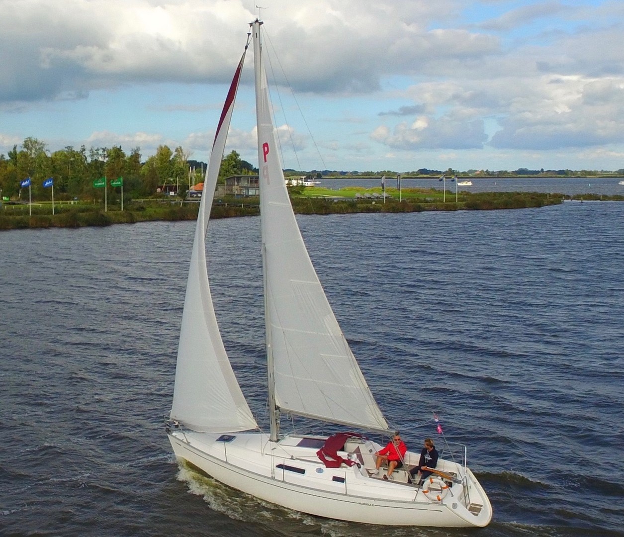 segelyacht chartern friesland